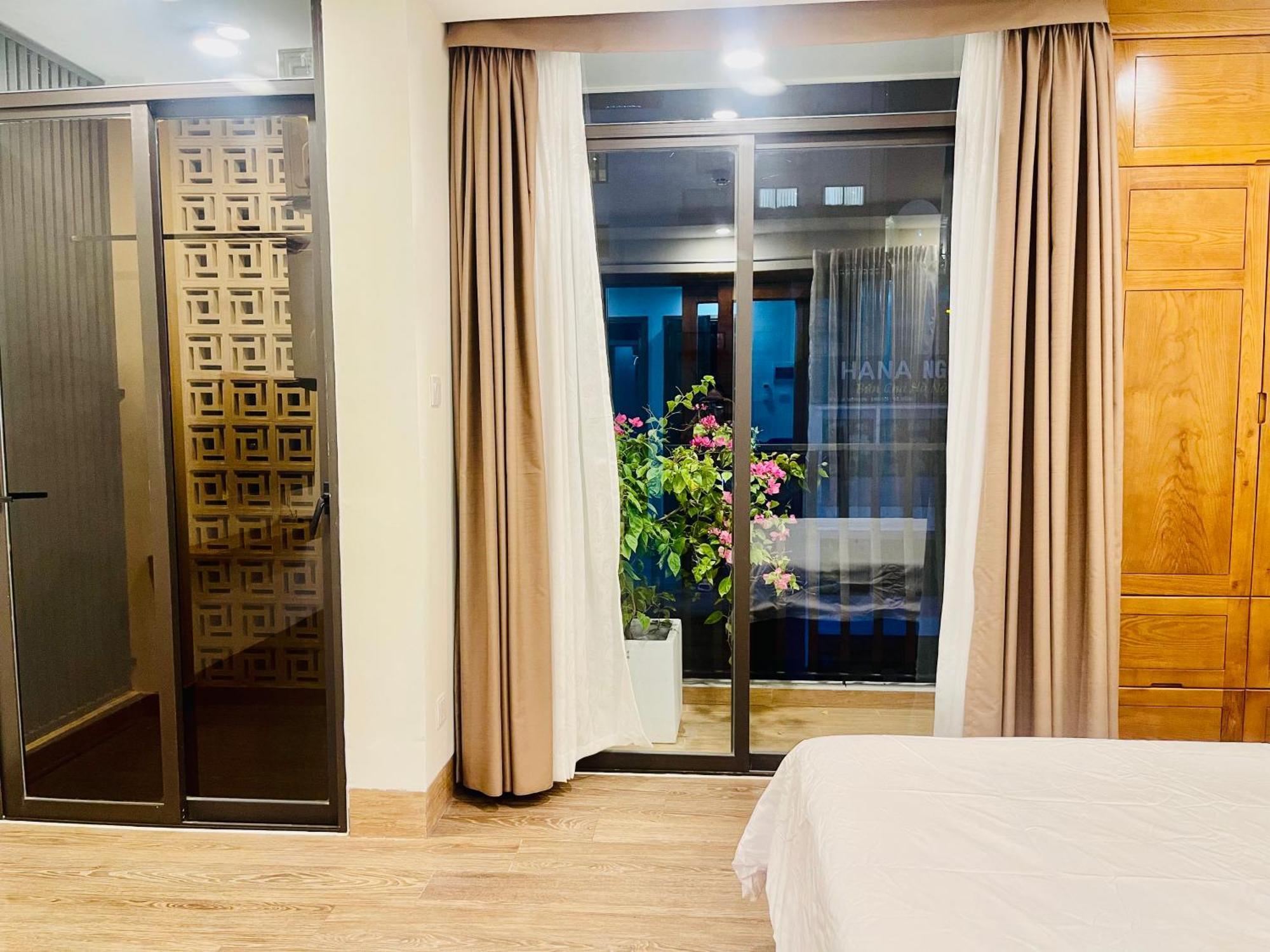 Hana & Đà Nẵng